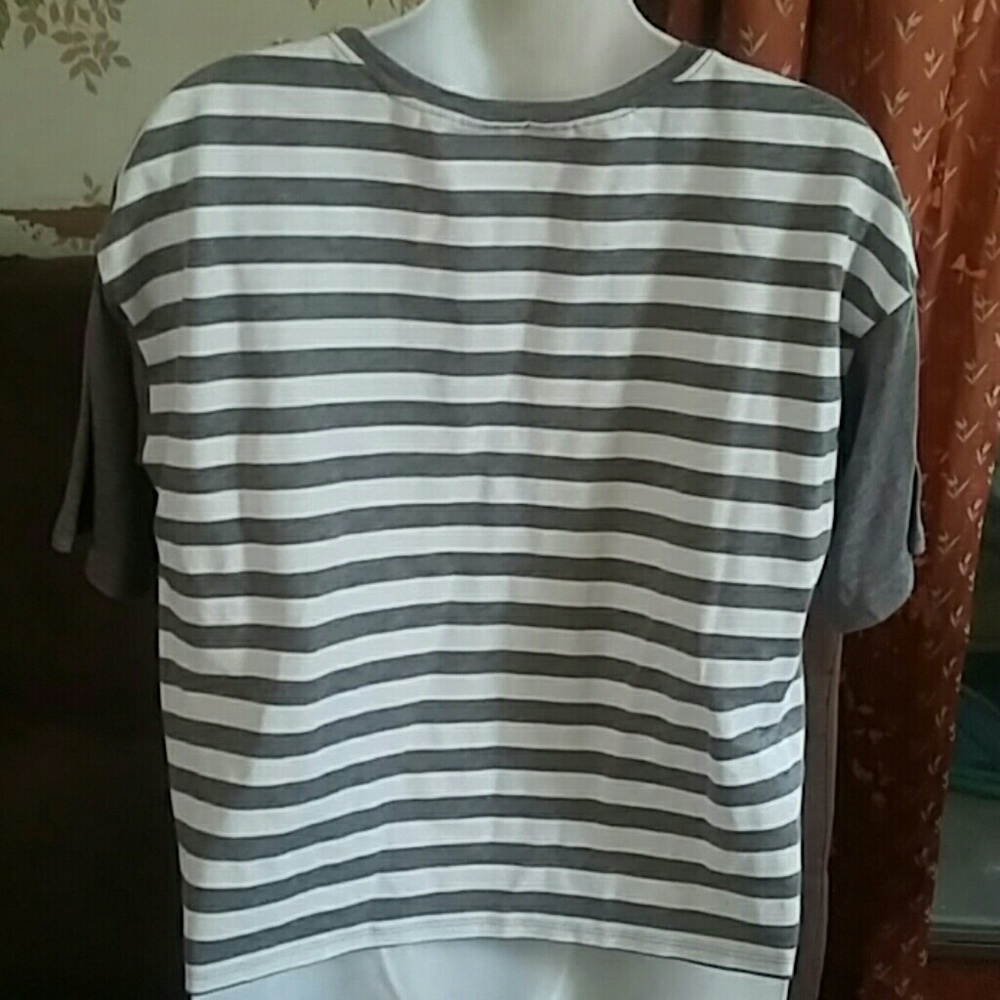 Shirt - Picture 2 of 2